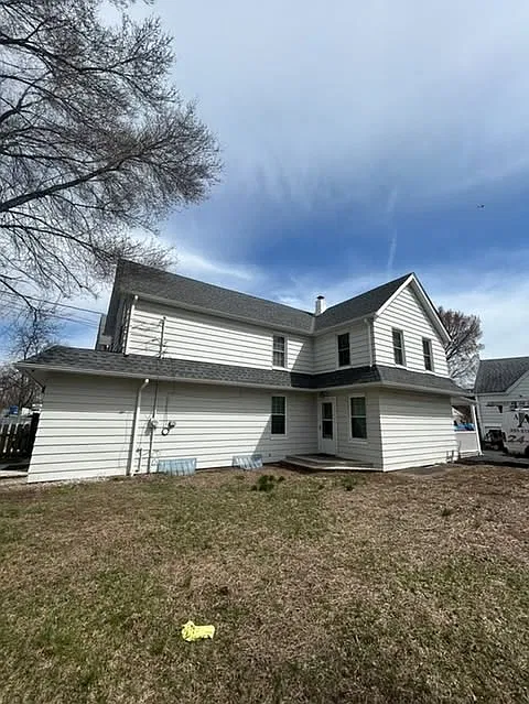 3 bed, 1732 sqft, $3,750 — Photo 3