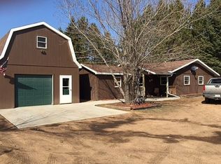 W10784 Neveln Ln, Crivitz, WI 54114