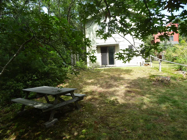 39 Old Coach Rd — Photo 10