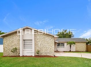 2060 Las Palmas Cir, Orlando, FL 32822