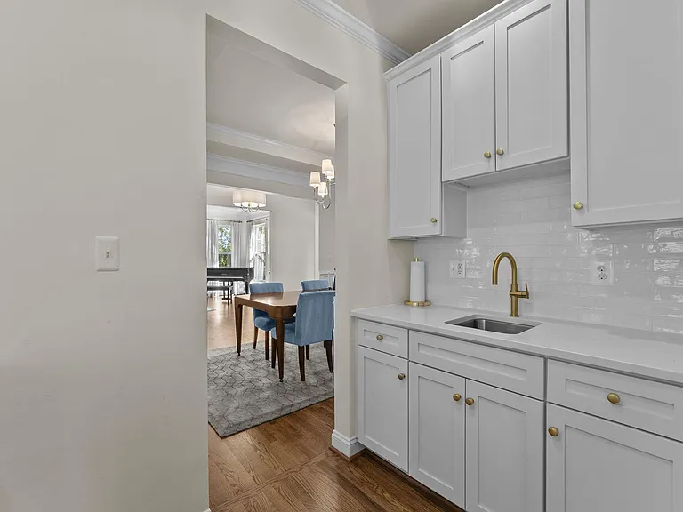 4039 Cray Dr — Photo 26