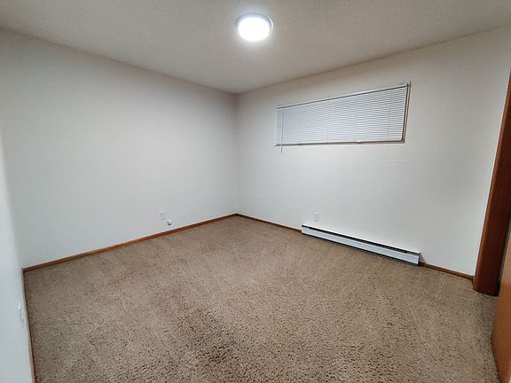 3rd image of 701 W Hayden Ave #15