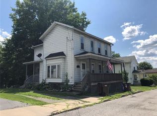 434 Hull St, Sharon, PA 16146