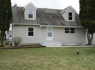 8850 Kasson Rd, Harvard, IL 60033