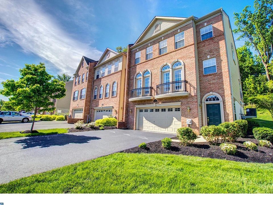 1st image of 3180 Woods Edge Dr