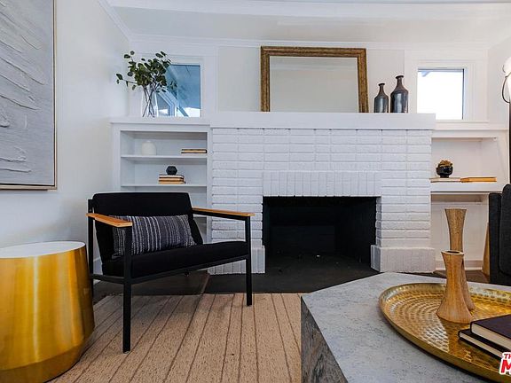 5th image of 2032 W 43rd St