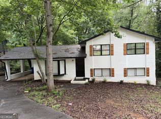 5786 Deerfield Trl S, Atlanta, GA 30349