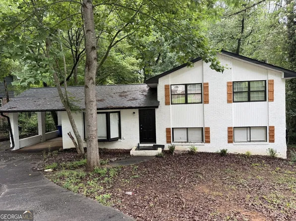 5786 Deerfield Trl S, Atlanta, GA 30349