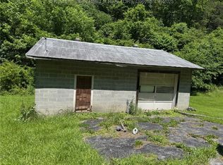 189 Wallback Rd, Maysel, WV 25133