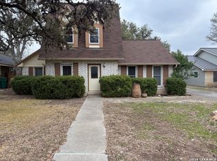 129 Oak Grove Dr, Boerne, TX 78006
