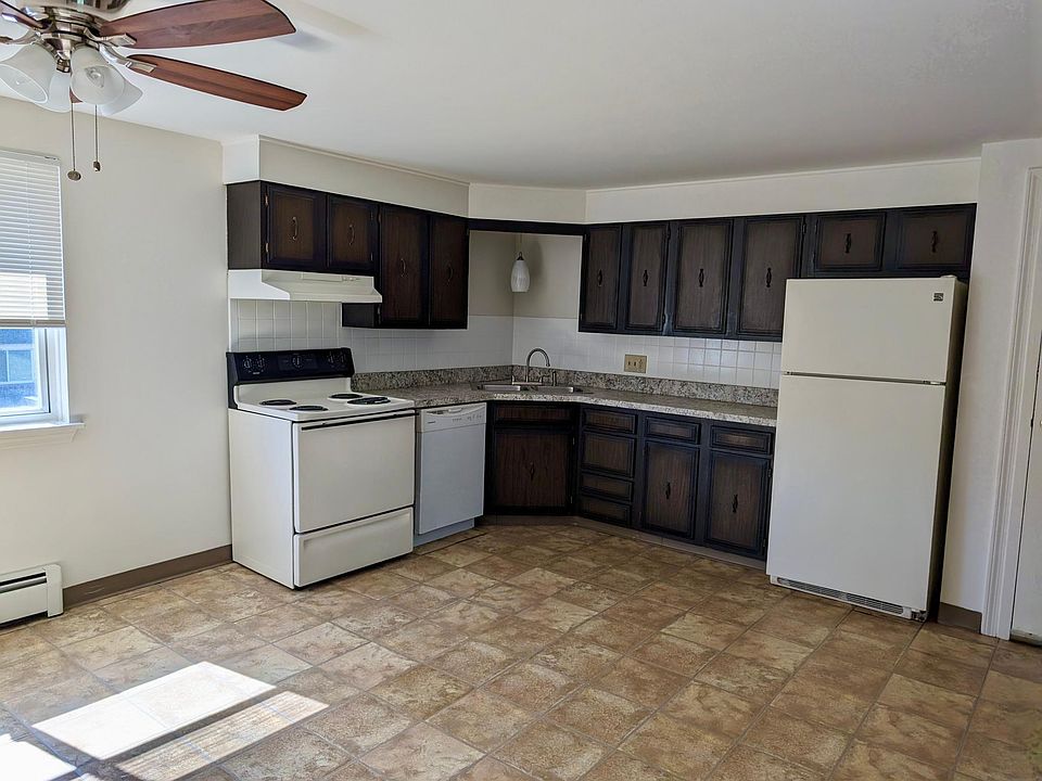 Losson Garden Apartments - 110 Losson Rd Cheektowaga NY | Zillow