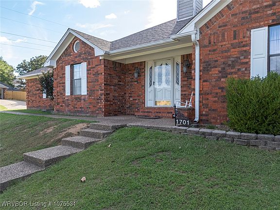 5th image of 1701 Broken Hill Dr