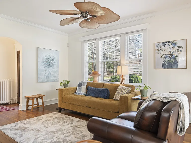 4400 Forest Hill Ave — Photo 3