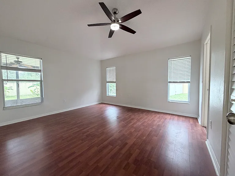 10808 Flycast Cir — Photo 6