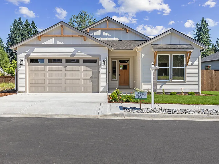 7005 NE 50th Ave — Photo 1