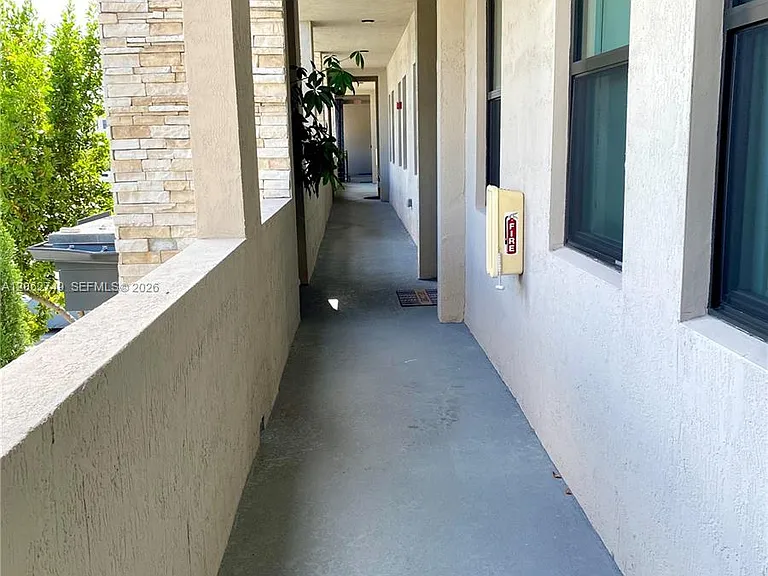 7805 NW 104th Ave #25 — Photo 3