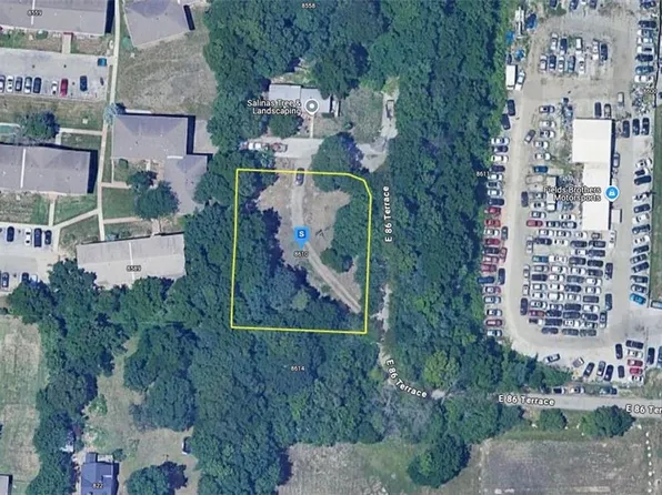 8610 N Harrison St, Kansas City, MO 64155