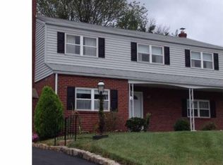 328 Weymouth Rd, Plymouth Meeting, PA 19462