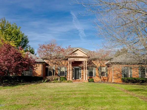 1450 Saint Andrews Dr, Shelbyville, KY 40065