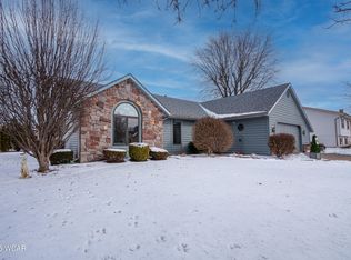 1325 Larry St, Van Wert, OH 45891