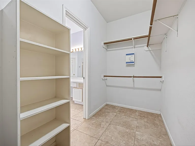 12727 Magnolia Leaf St — Photo 11