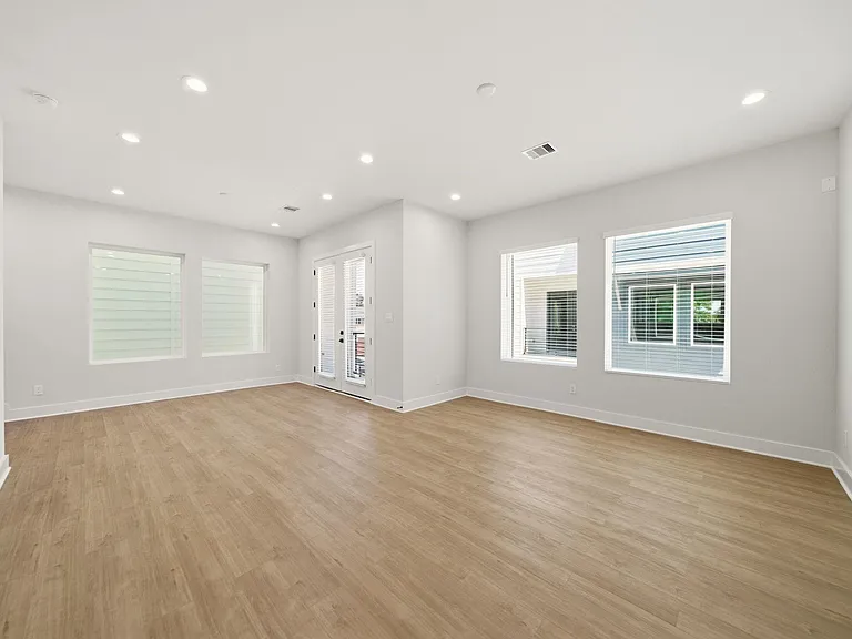 1400 Cedar Post Ln — Photo 16