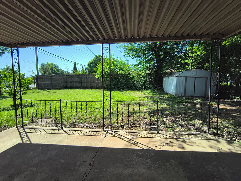 140 Ridgecrest Rd — Photo 24