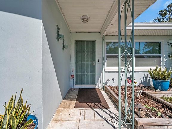 2nd image of 2151 Poinciana Dr