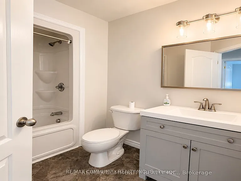 24 Sunshine Ln — Photo 14