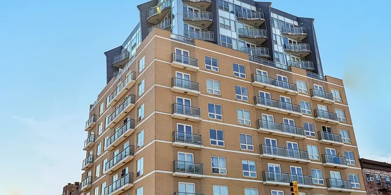 Sold by Compass | media 5