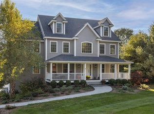 2 Alex Way, Stratham, NH 03885