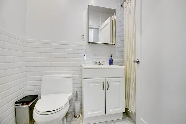Rented by LG Fairmont Group | media 1