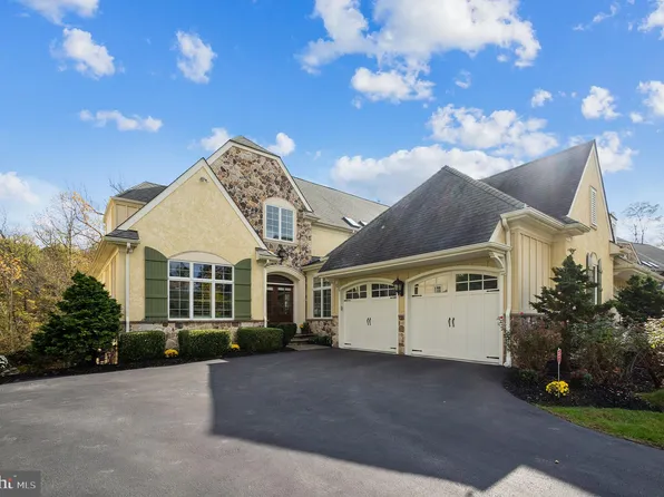 248 Valley Ridge Rd, Haverford, PA 19041