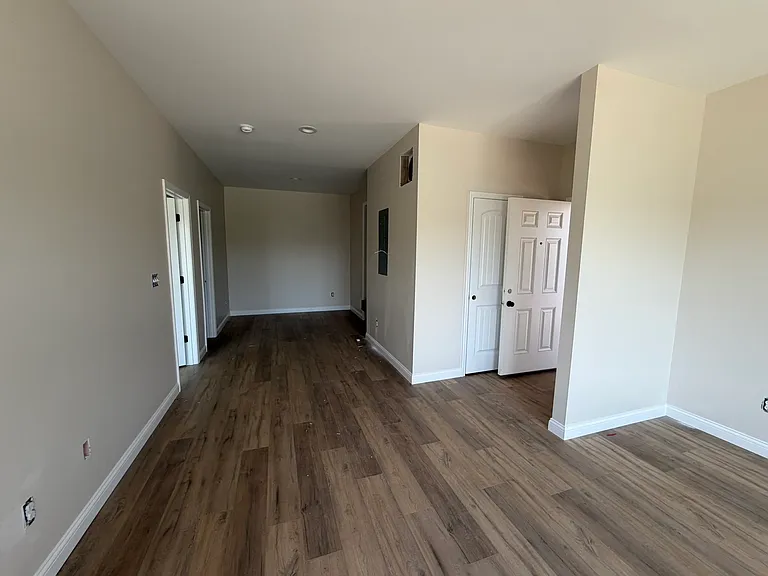 144 Pinehurst Way — Photo 7