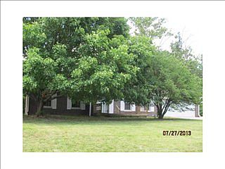 1st image of 2052 Redfern Dr