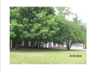 2052 Redfern Dr, Indianapolis, IN