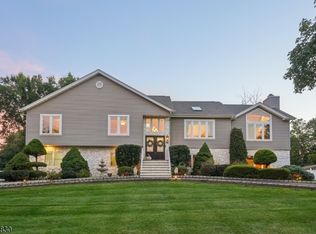 3 Skurla Ln, Hanover Twp., NJ 07981