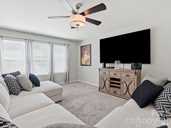 5th image of 9413 Hanberry Blvd