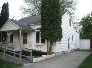 614 E Irwin St, Bad Axe, MI 48413