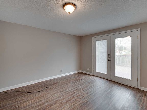 2nd image of 12 Circle Dr