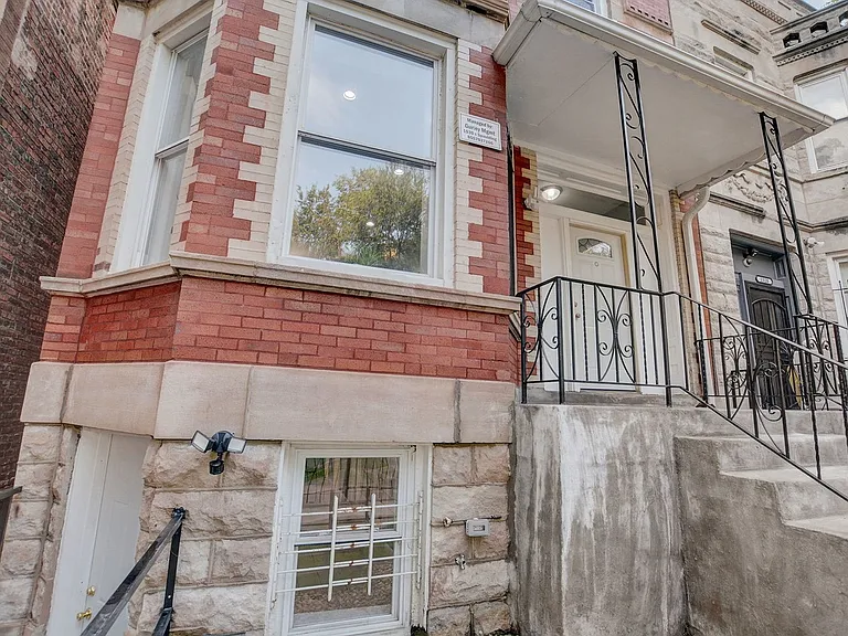 1530 S Spaulding Ave #G — Photo 2