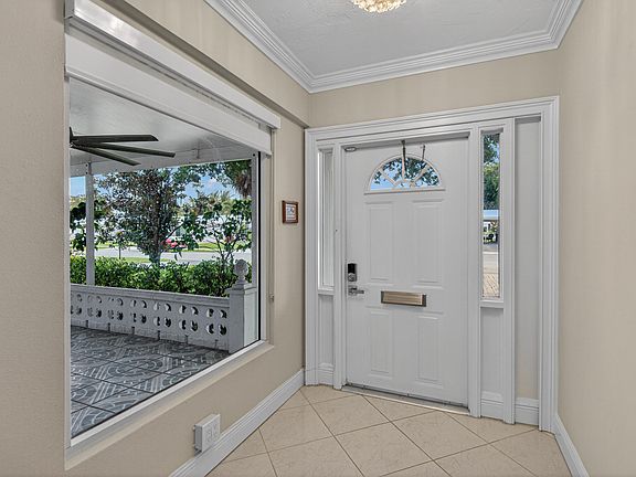 2nd image of 391 Leisure Boulevard
