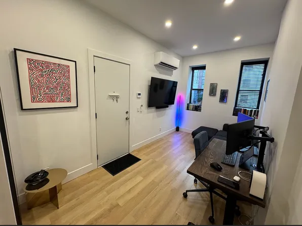 245 South Third Street image 3 of 12