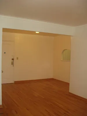 Sold by Brooklyn Bridge | media 9