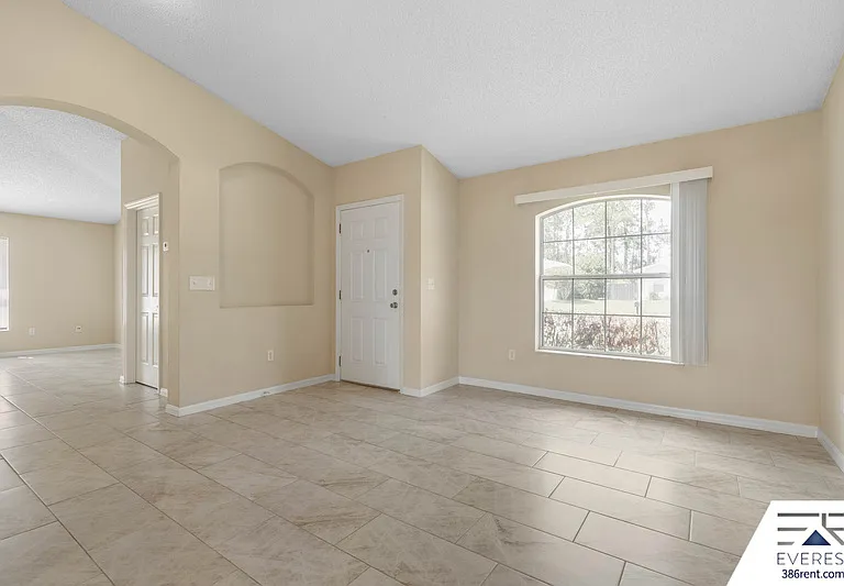 57 Pin Oak Dr — Photo 6