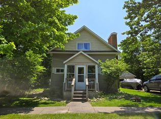 315 W State St, Clare, MI 48617