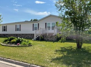 1304 14th Ave SW, Jamestown, ND 58401