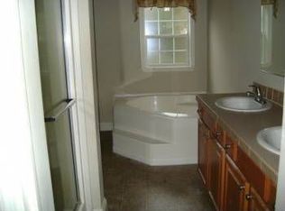 40 Edward St, Dover, DE 19901