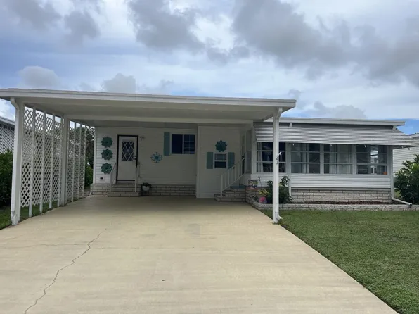 1405 82nd Avenue Site #27, Vero Beach, FL 32966