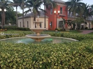 8100 Geneva Ct APT 244, Doral, FL 33166